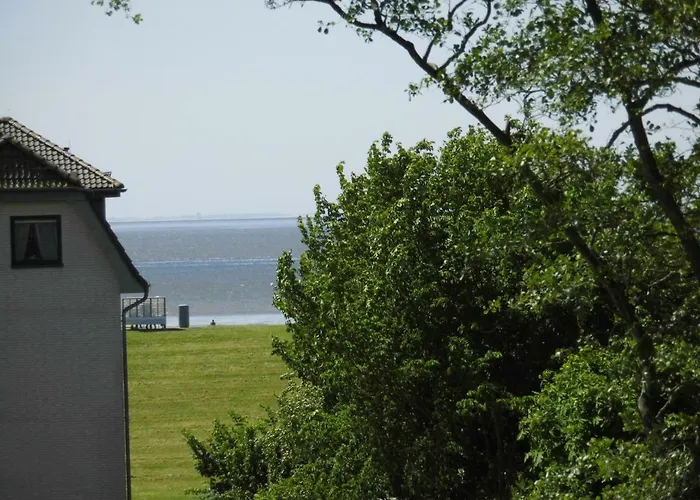 Haus Rainer Sm * 比苏姆